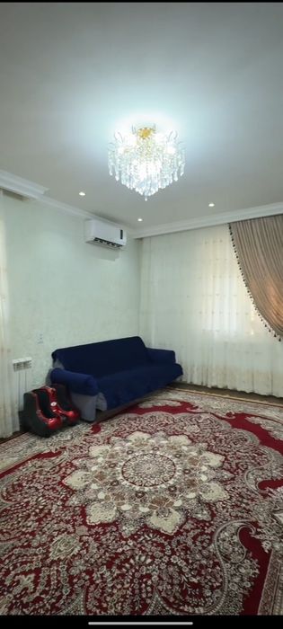 Янгиҳаёт тумани, 7а да 3 хона квартира сотилади.