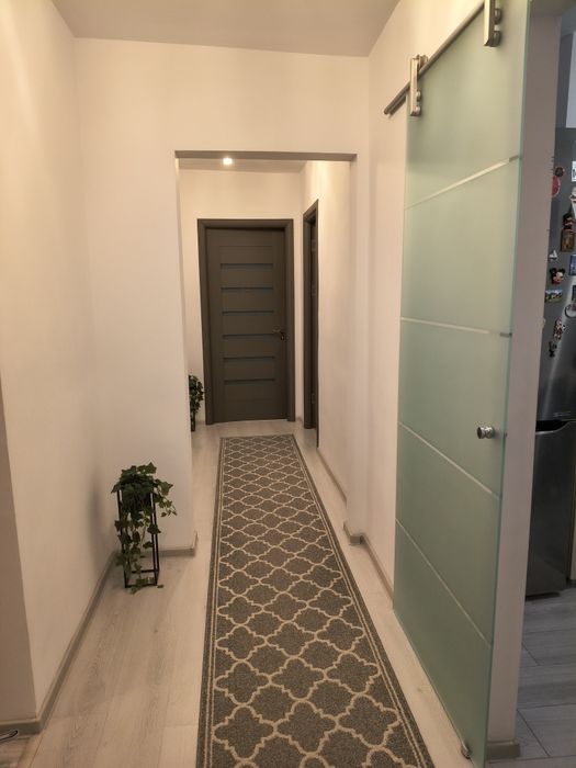 Apartament 3 camere de inchiriat