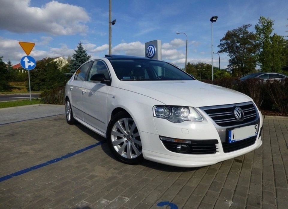 Prelungire fusta spoiler lip bara fata VW Passat B6 RLINE R LINE R36