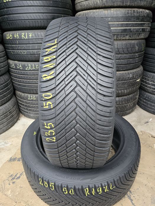 2 Anvelope All Seasson  Superia 235 50 R19XL   DOT 2222. Impecabile.