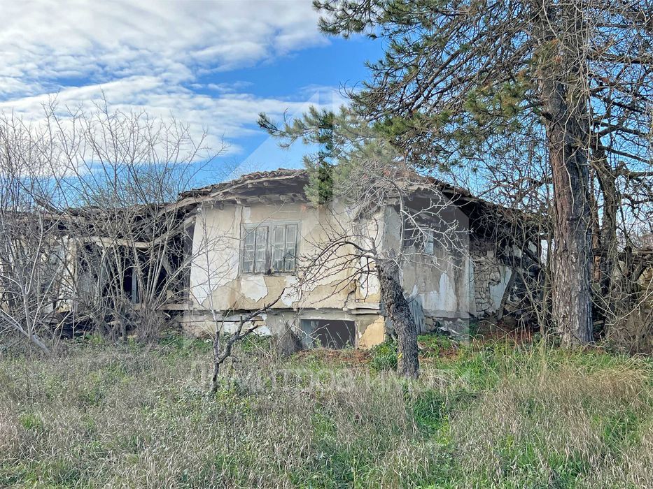 Продава се Парцел в с. Мировци, Област Шумен - 1740 кв.м за 3 €/кв.м - Снимка #5