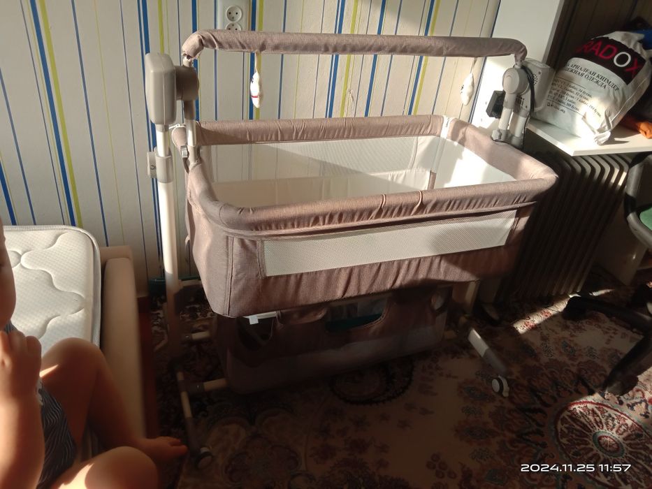 Срочно Продам детскую кроватку