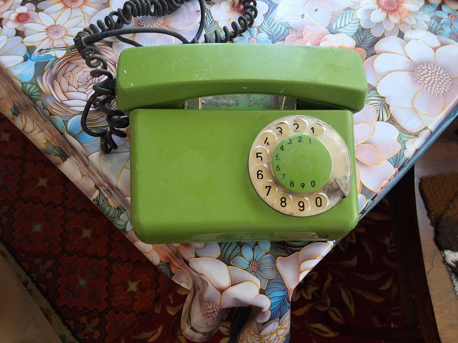 Телефон дисковый советский