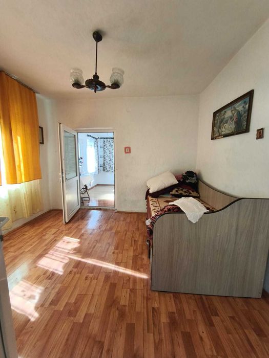 casa de vanzare Amara