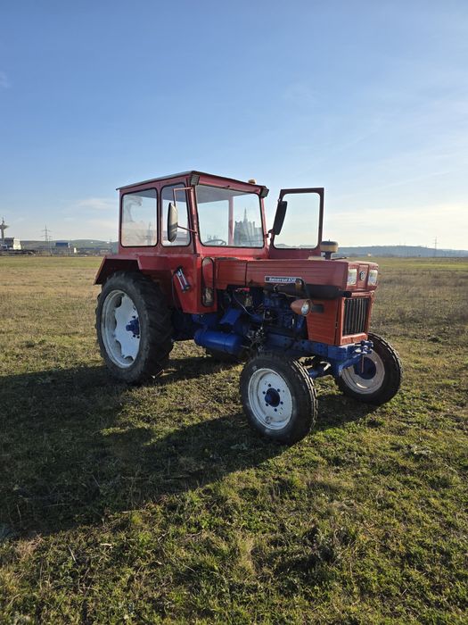 Tractor UTB u800