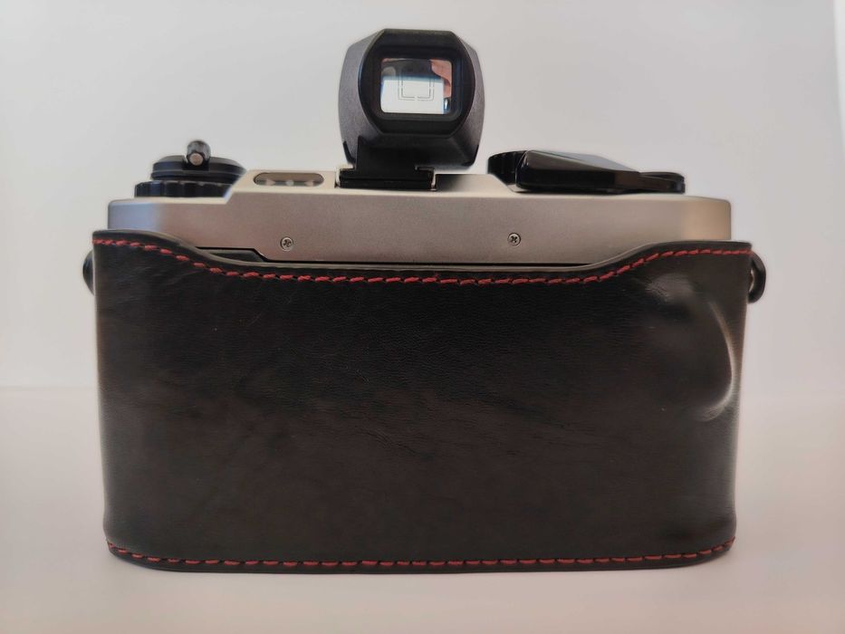 Voigtlander Bessa-L + Voigtlander Snapshot Skopar 25mm f4 + Ricoh GV-1