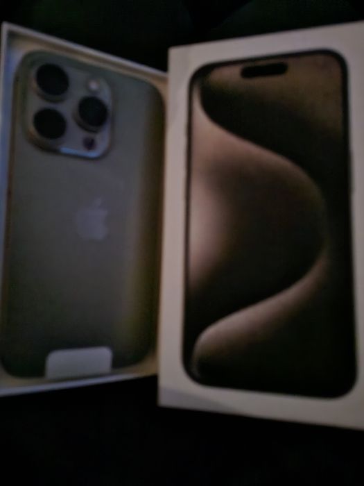 Айфон 15 про 256 аккумулятор 100