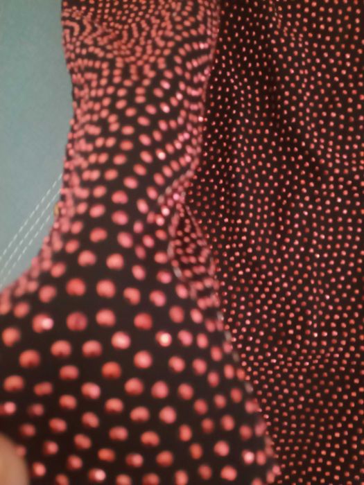 Каждое платье по 2000