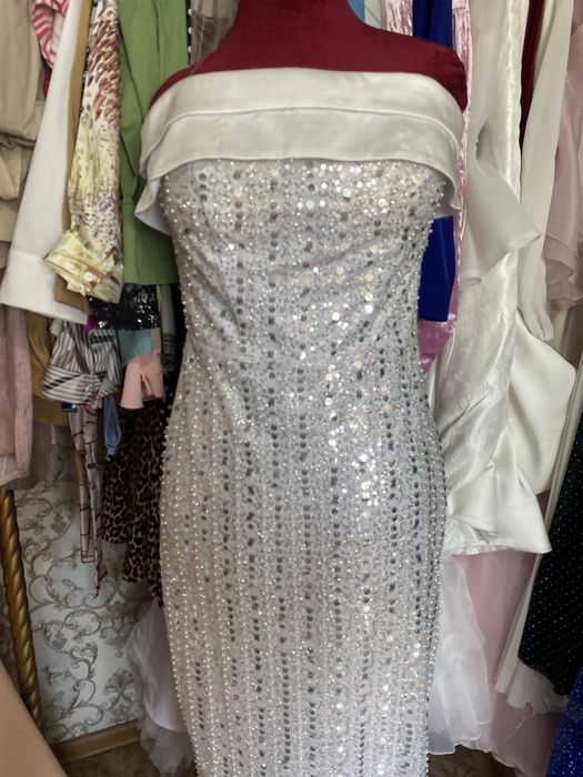 Новый платье вечерный