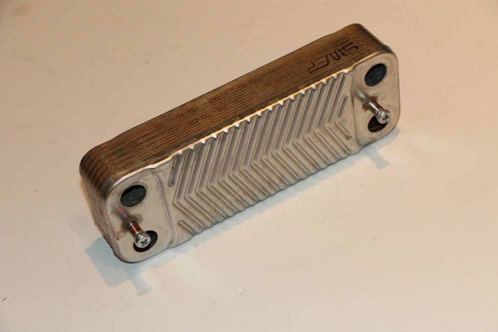 Schimbator in placi centrala termica Bosch ZW24-2 DH AE23 S5900