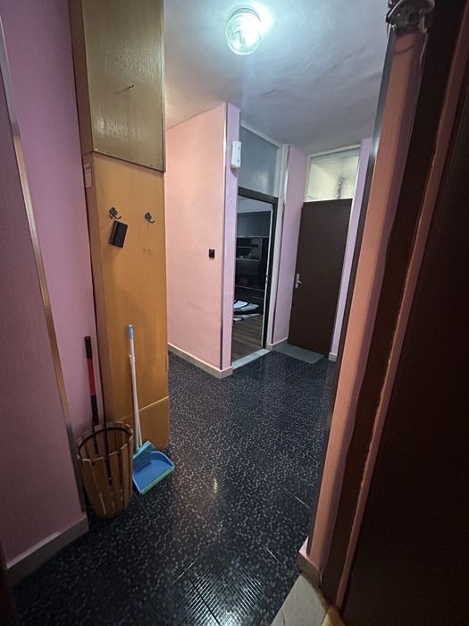 Дава се под наем Тристаен апартамент в Враца, Център - 74 кв.м за 298.86 € - Снимка #12