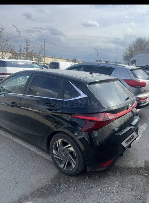 Hundai i20 арендаға беріледі