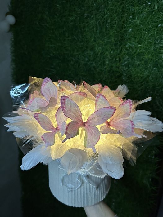 Подаръчна кутия с пеперуди