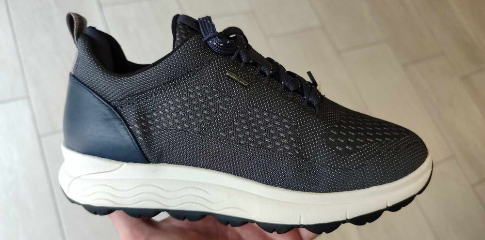 Дамски обувки Geox-36