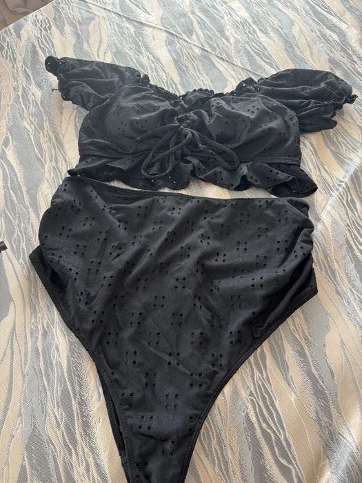 Продам новый купальник