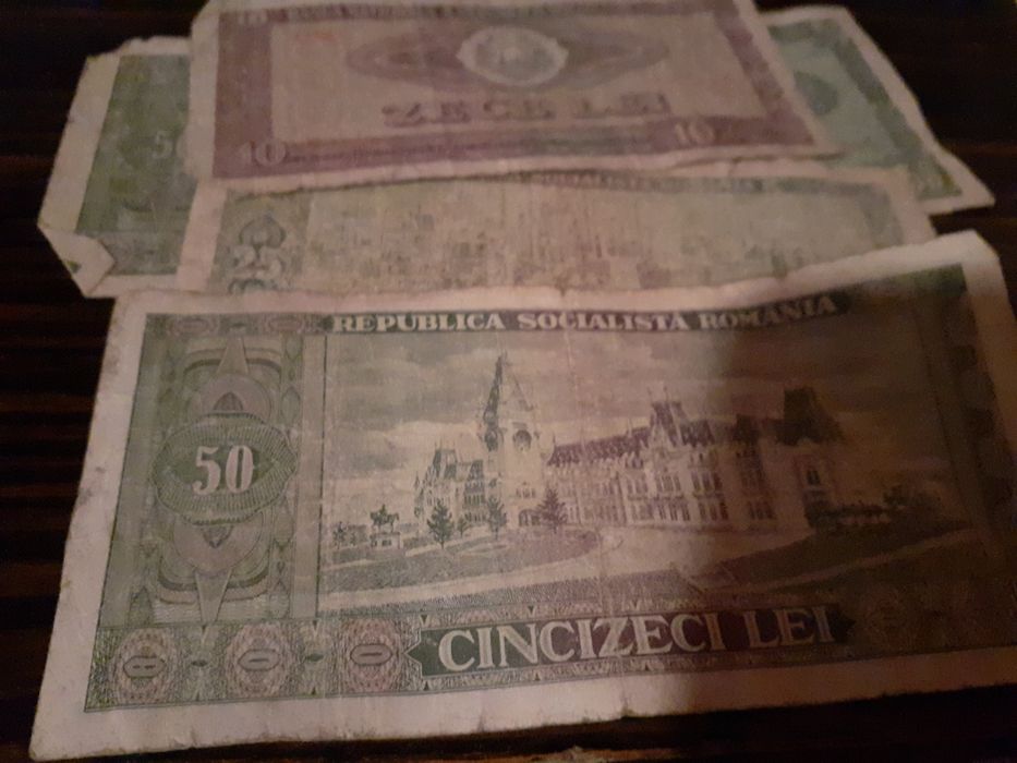 Bancnote de 10,25 și 50 lei din RSR
