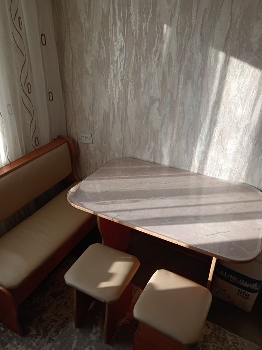 Продам кухонный уголок