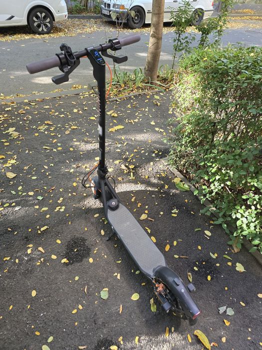 Trotinetă Electrică Segway Ninebot KickScooter F40I