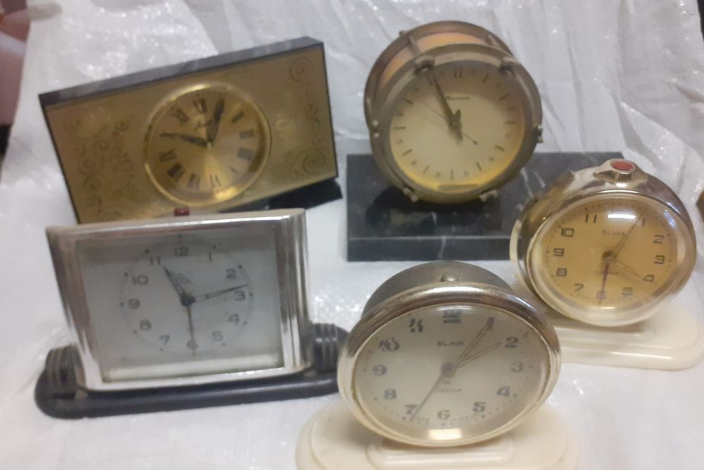 Советские настольные часы.