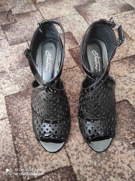 Пролетно-есенни обувки