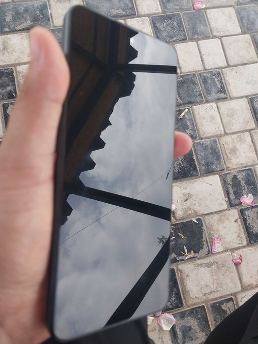 Realme c71 почти новый