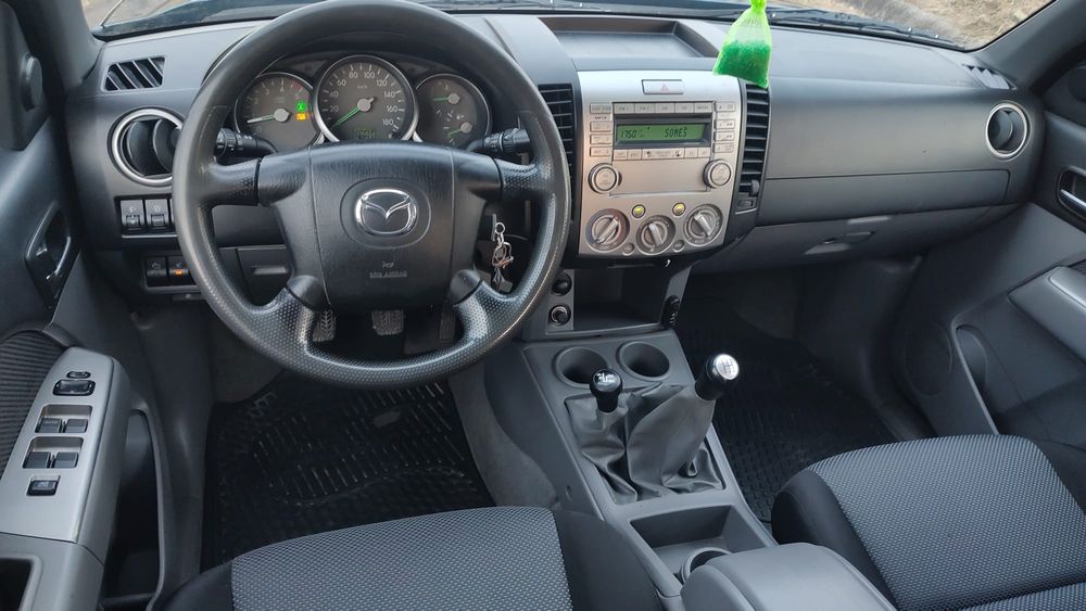 Vând Mazda BT50 2008