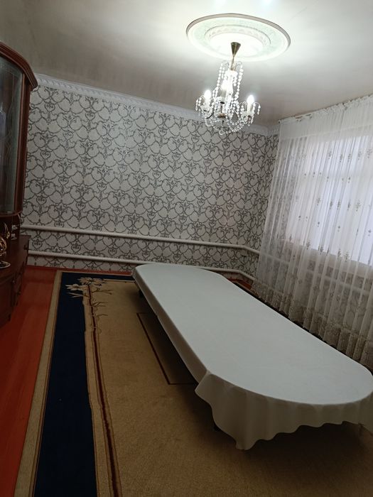 Тез арада үй сатылады