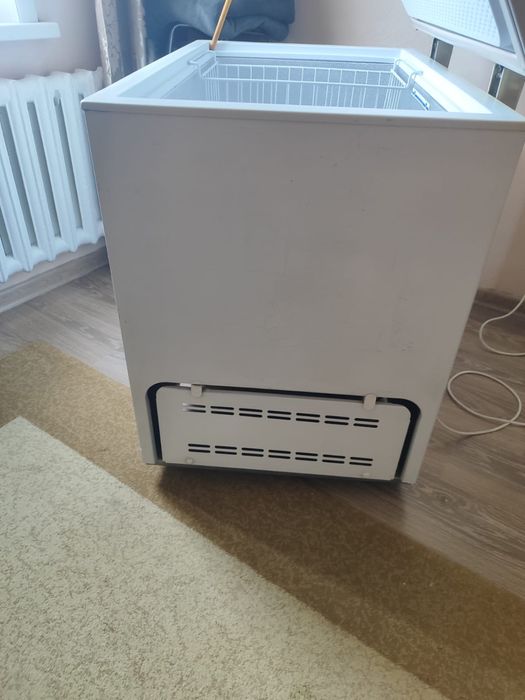 Продам морозилку