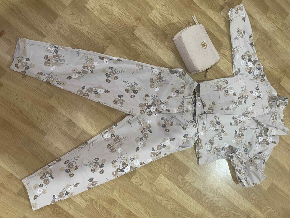 Дамски комплект.