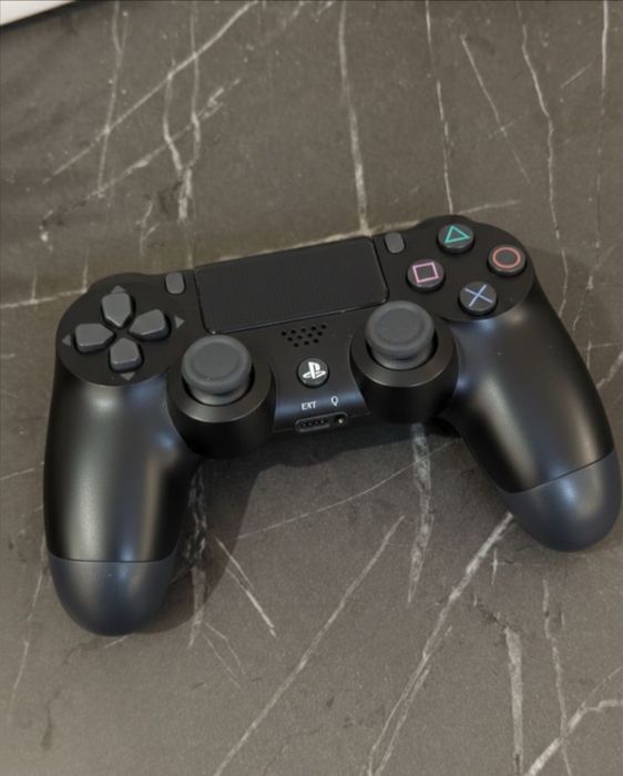 Ps4 slim, контролер, игри