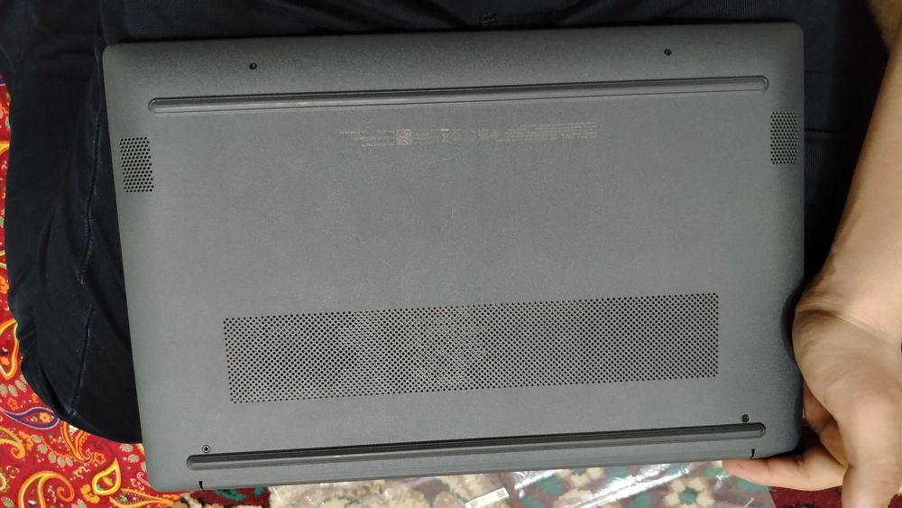 Hp 15 notebook 1 yil garantyasi bilan kelishadigan joyi bor