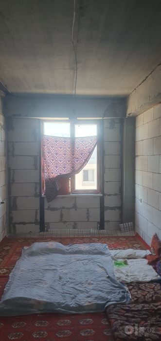 3 honila kvartira sotiladi