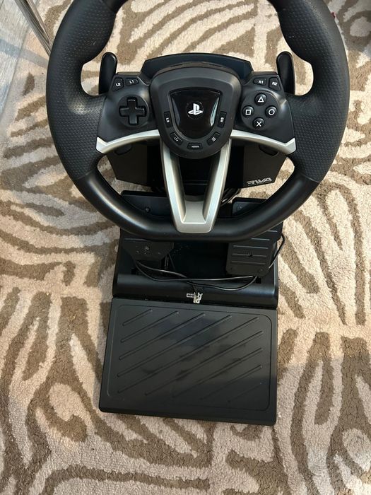 Vând volan ps5 ps4 si pc