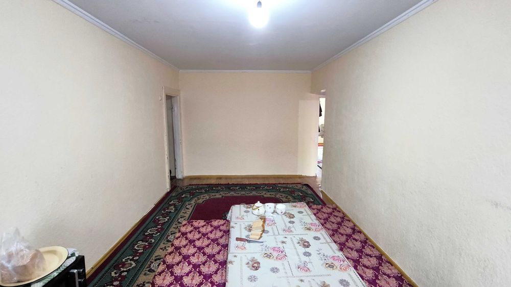 Продаётся 3-комнатная квартира проспект РЕСПУБЛИКИ- ЭЛЕКТРОН. Этаж 4/4