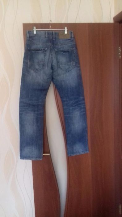 Джинсы мужские продаю
