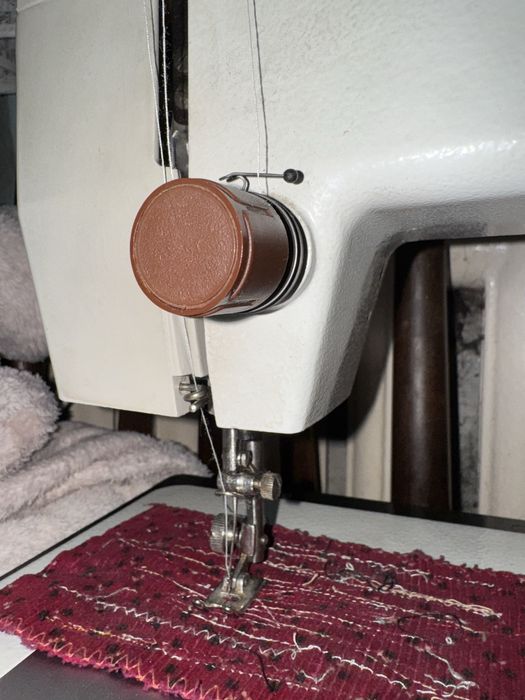 Швейная машинка, чайка 134А