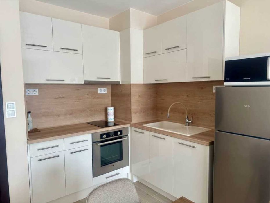 Дава се под наем Двустаен апартамент в София, Зона Б-19 - 65 кв.м за 697.17 € - Снимка #3