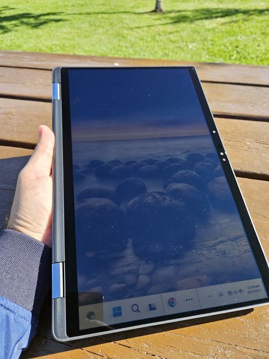 Dell Latitude i5-1245u vPro, ecran tactil