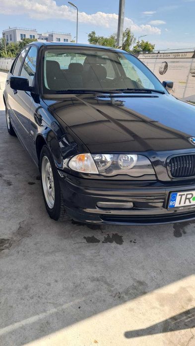 Mașină auto marca BMW E 46 an 1998