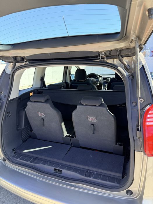 Peugeot 5008 1.6 Diesel unic proprietar