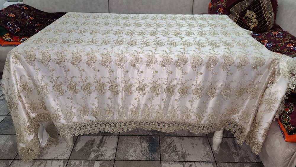 Скатерти, Дастурхан