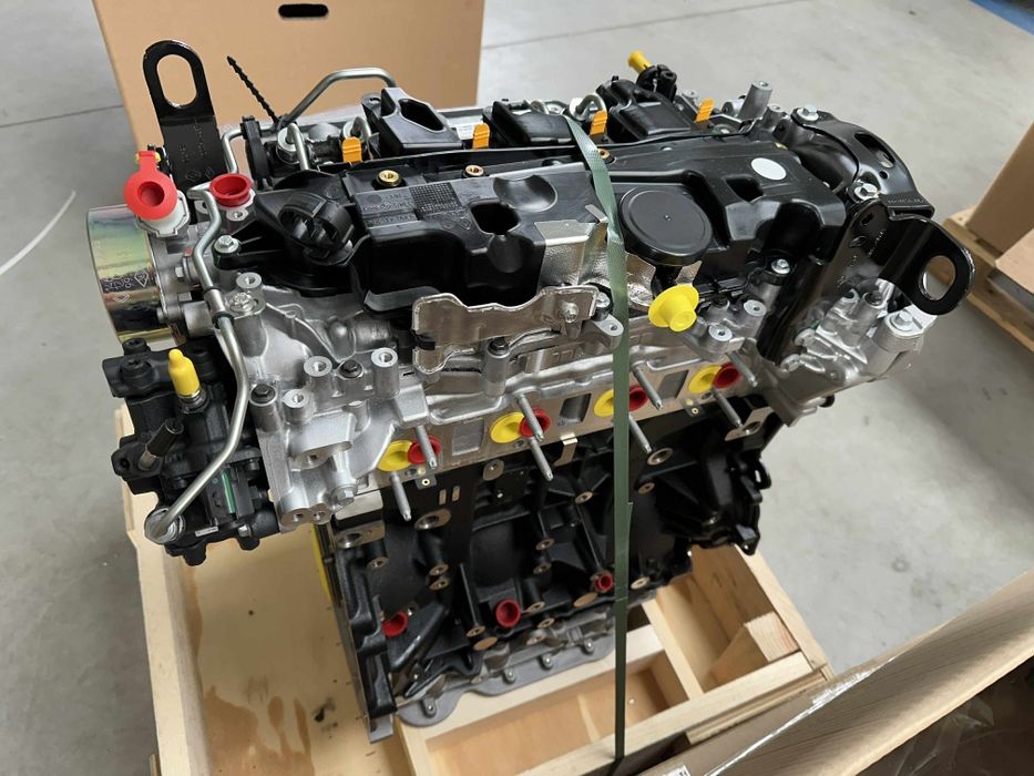 Чисто нов оригинален двигател за Renault Master