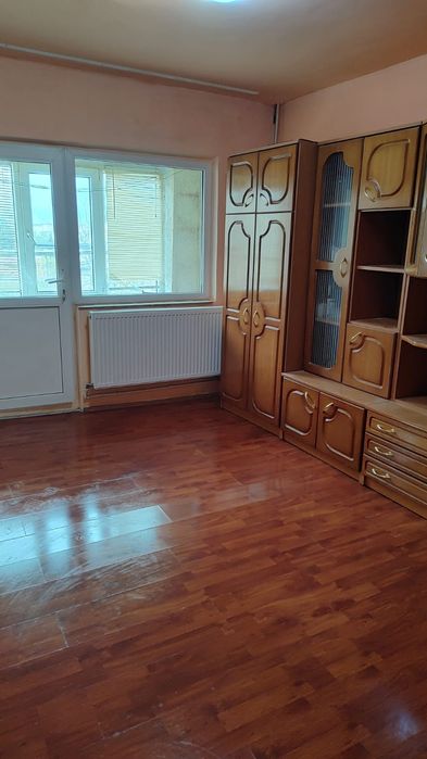 Garsoniera de vanzare