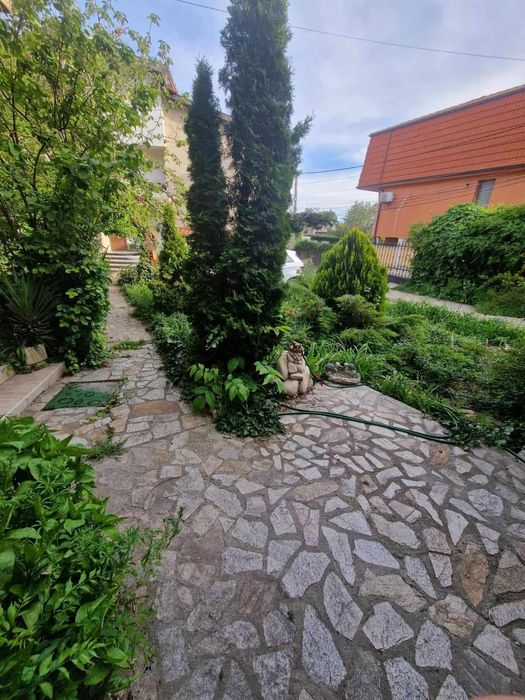 Дава се под наем Двустаен апартамент в Варна, м-т Траката - 40 кв.м за 449 € - Снимка #5