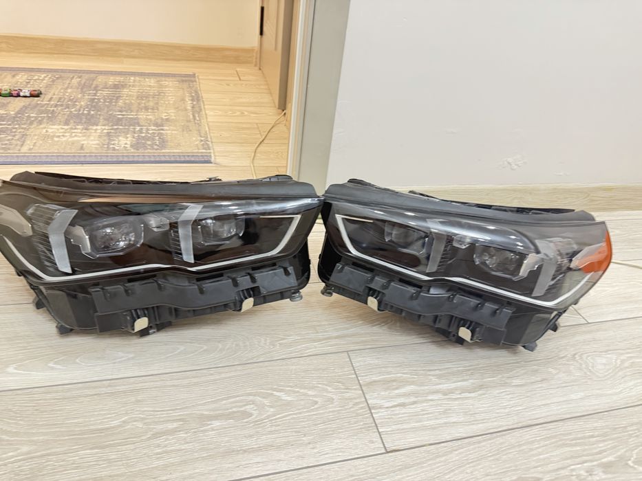 Фары,оригинал с блоками Bmw G60 без ремонта