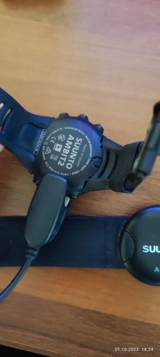 Спортивные часы Suunto ambit 2