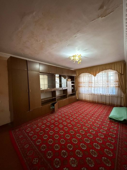 Продаётся  4х комнатная квартира