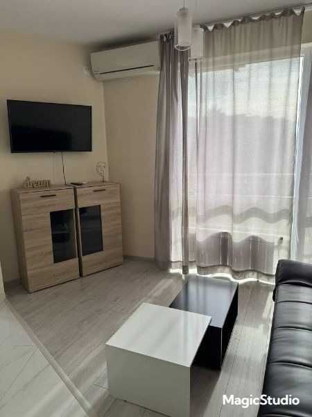 Дава се под наем Двустаен апартамент в София, Люлин 8 - 64 кв.м за 530 € - Снимка #2