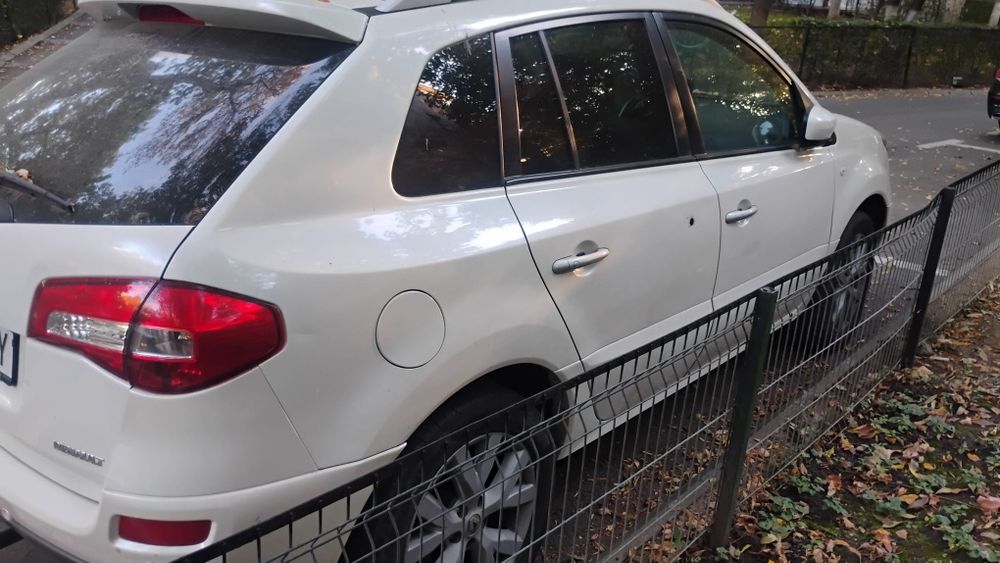 RENAULT Koleos 2010 — imagine 3