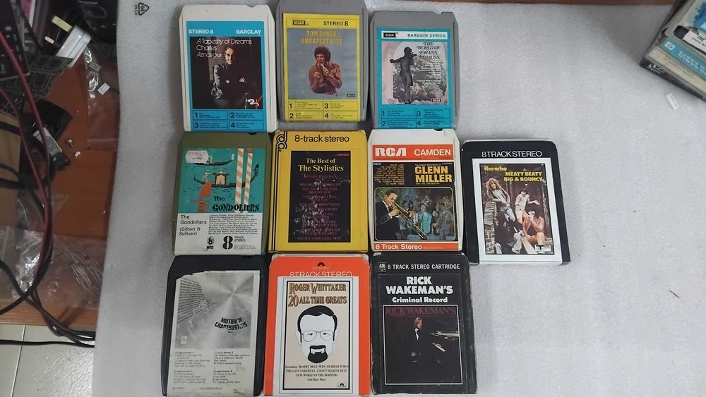 8 track cartridge / 8 пистови касети